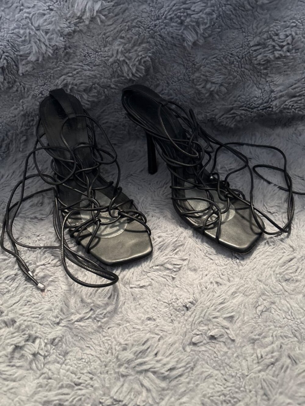 Schutz Black Leather Strappy Lace-Up Heeled Sandals With Square Toe Design